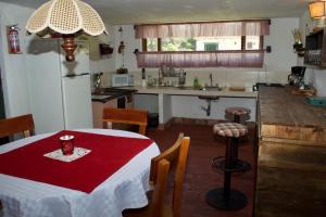 Restoran või mõni muu söögikoht majutusasutuses Finca Cantaclaro