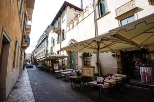 Budynek, w którym mieści się apartament