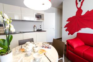 Kuchnia lub aneks kuchenny w obiekcie Italianflat - Arena di Verona Apartments