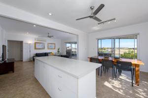 Φωτογραφία από το άλμπουμ του 78 Madaffari Drive σε Exmouth