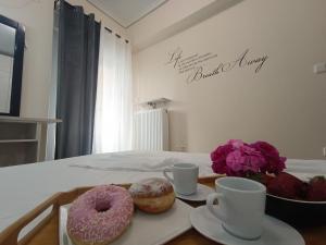 Postel nebo postele na pokoji v ubytování Local Paradise Xilokastro