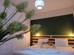 Postel nebo postele na pokoji v ubytování Local Paradise Xilokastro