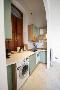 Billede fra billedgalleriet på Alloggio in palazzina stile Liberty Fronte Mare i Nettuno