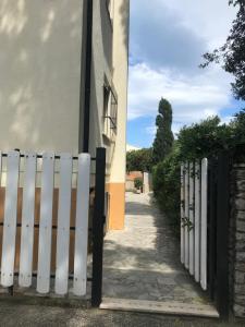 Foto dalla galleria di Il Pinolo 2 a Marina di Cecina