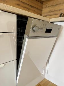 Kuchyňa alebo kuchynka v ubytovaní Comfortable Apartments Vienna 1100 with contactless Check-in
