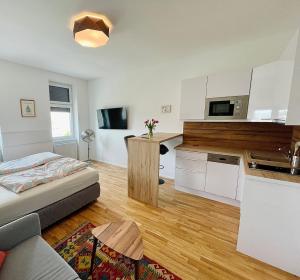 Televízia a/alebo spoločenská miestnosť v ubytovaní Comfortable Apartments Vienna 1100 with contactless Check-in