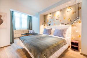 Łóżko lub łóżka w pokoju w obiekcie Hotel Flachauerhof