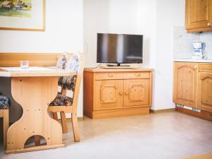 TV a/nebo společenská místnost v ubytování Gasthof zum Gellnwirt