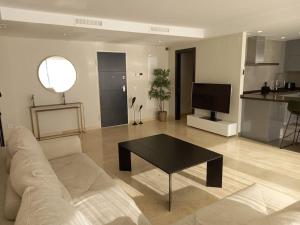 Fotografie z fotogalerie ubytování Luxury Penthouse, Private Pool & Jacuzzi - La Cala v destinaci Mijas Costa