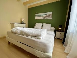 Postel nebo postele na pokoji v ubytování Maison Saint-Denis-d'Oléron, 4 pièces, 6 personnes - FR-1-246A-230