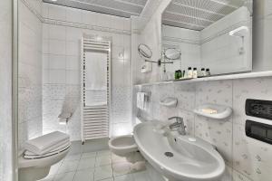 Koupelna v ubytování Hotel Terme Antoniano