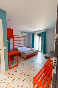 Postel nebo postele na pokoji v ubytování Lighthouse Apartments + 37 fotografií