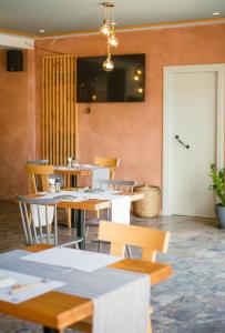 A television and/or entertainment centre at Dominoes Corfu