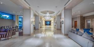 Lobbyn eller receptionsområdet på Acapulco Resort Hotel