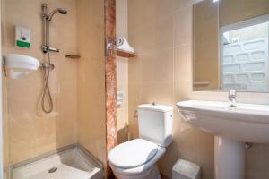 Kúpeľňa v ubytovaní BF Rooms Carboneras + 37 fotografií