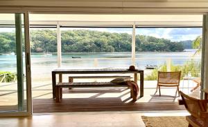 The Sandbar House, Royal National Park, waterfront beach house