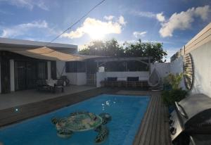 Sundlaugin á Amalfi Villa eða í nágrenninu