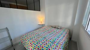 Postel nebo postele na pokoji v ubytování Precioso apartamento para 6 personas AV-74