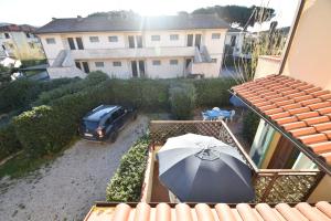 Imagen de la galería de Appartamenti SABBIA - Zona mare con terrazze, clima, e posti auto, en Marina di Campo
