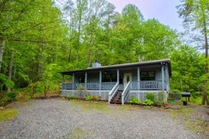 Fotografie z fotogalerie ubytování Coyote Crossing Hot Tub Arcade Games v destinaci Pigeon Forge