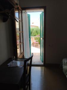 Gallery image of Pensión Bellavista in Port de Pollensa +41 photos