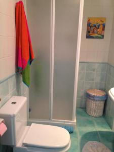 Ένα μπάνιο στο Apartamento Azul. Portosín