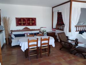 Postel nebo postele na pokoji v ubytování Evelinas Apartement