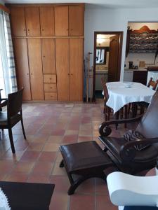 Posezení v ubytování Evelinas Apartement