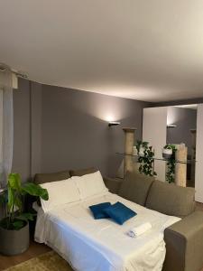 Postel nebo postele na pokoji v ubytování Lake Apartment 3