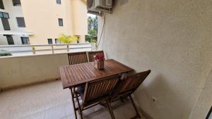 Balkón nebo terasa v ubytování Lovely one bedroom unit with balcony and pool