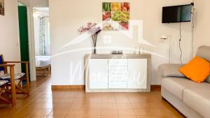 A seating area at SA TORRETA 1