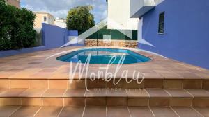 The swimming pool at or close to SA TORRETA 1