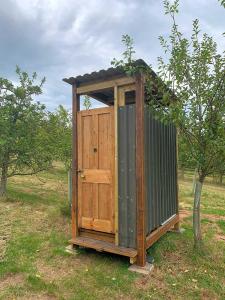 Venn OtteryBowhayes Farm - Camping & Glamping - Bell Tents - Cider Orchard的相册照片