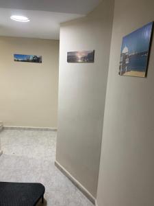 Televízia a/alebo spoločenská miestnosť v ubytovaní Apartamento en Cádiz capital