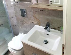 Koupelna v ubytování Alexa apartament