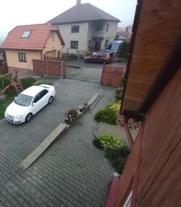 Zgradba, v kateri se nahaja počitniška hiška