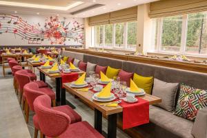 Posezení v ubytování Hotel Schwarzbachtal Hideaway