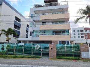 Tòa nhà nơi căn hộ tọa lạc