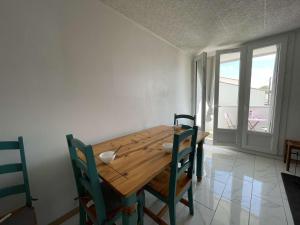 Fotografia z galérie ubytovania Appartement 3 pièces avec balcon et parking privé, à 500m de la plage, Saint-Hilaire-de-Riez - FR-1-224C-228 v destinácii Saint-Hilaire-de-Riez