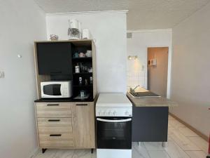 Fotografia z galérie ubytovania Appartement 3 pièces avec balcon et parking privé, à 500m de la plage, Saint-Hilaire-de-Riez - FR-1-224C-228 v destinácii Saint-Hilaire-de-Riez