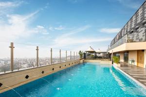Bazén v ubytování Hyatt Place Jaipur Malviya Nagar nebo v jeho okolí
