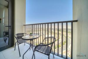 Balkón nebo terasa v ubytování Tranquil 2BR with Assistant Room at Mesk 1 Midtown Dubai Production City by Deluxe Holiday Homes