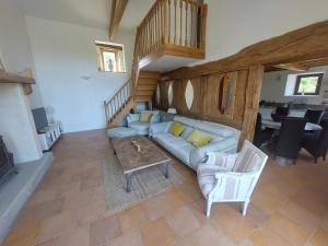 Χώρος καθιστικού στο Gite Les Barts-Loubes Bernac nr Plum Village&Eymet