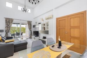 Posezení v ubytování Casadeluxe Villa La Torre Lenguado