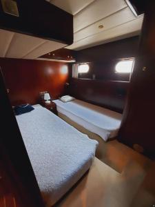 Fotografia z galérie ubytovania Yacht 3 chambres / 2 sdb - Vieux-Port de Cannes v Cannes