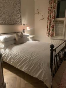 Postel nebo postele na pokoji v ubytování Private Apartment - 3 bedrooms