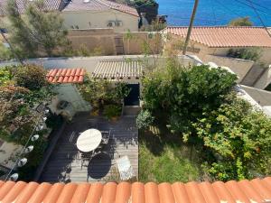 Vonkajšia záhrada v ubytovaní A l'Agachon - Jolie petite maison au bord de l'eau