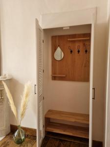 Ảnh trong thư viện ảnh của Gîte La Petite Ourse - gîte de charme citadin ở Andenne