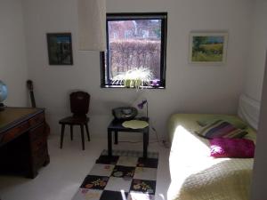 Fotografie z fotogalerie ubytování Villa med blommande trädgård, centralt Båstad v destinaci Båstad + 3 fotografie