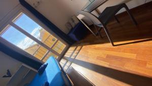 A seating area at Ocean flat